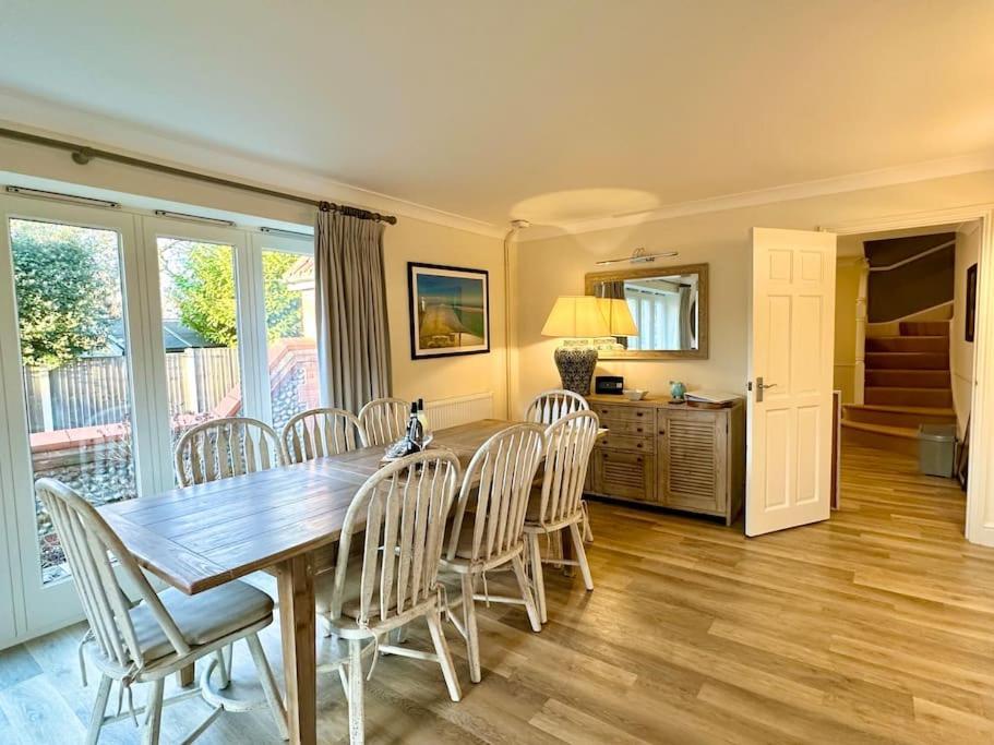 New! Blakeney. Harbour View Blakeney  Exterior foto